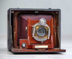 Антикварный фотоаппарат на фотопластинках Rochester Unicum Poco 1C