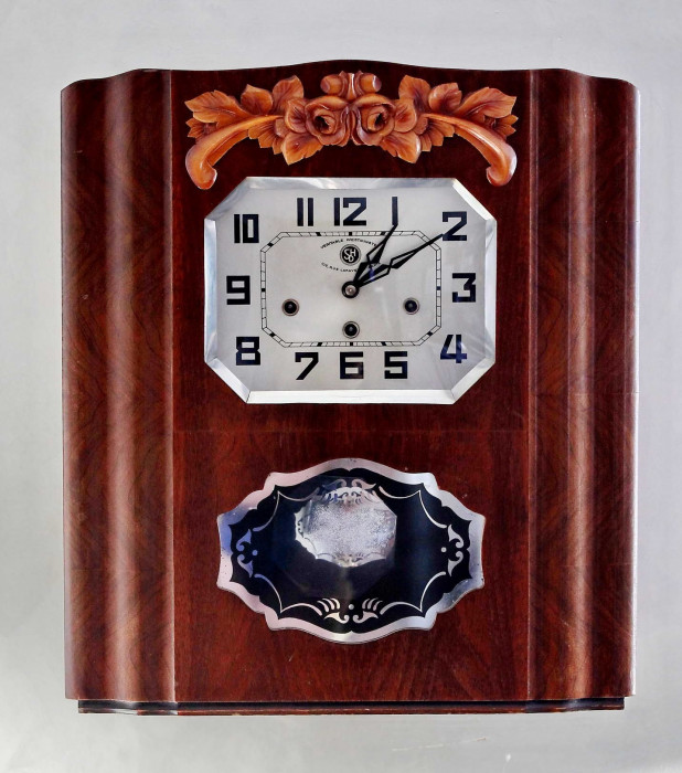 Старинные настенные часы с отключаемым четвертным боем, две мелодии на выбор Стильный ценный подарок на юбилей новоселье - большие Французские настенные часы с боем в отличном исправном состоянии, корпус оригинальный, две мелодии  на выбор, отключение боя